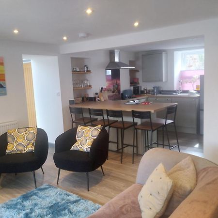 Sam'S Retreat Villa Hayle Dış mekan fotoğraf