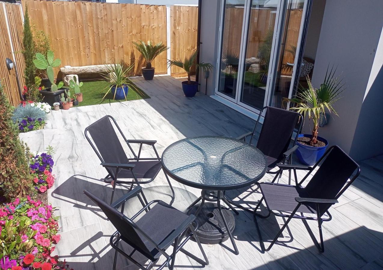 Sam'S Retreat Villa Hayle Dış mekan fotoğraf